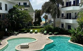 Leme Bedje Two Bedroom - By Bobbywashere