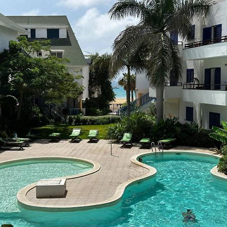Leme Bedje Two Bedroom - By Bobbywashere Santa Maria Exterior photo