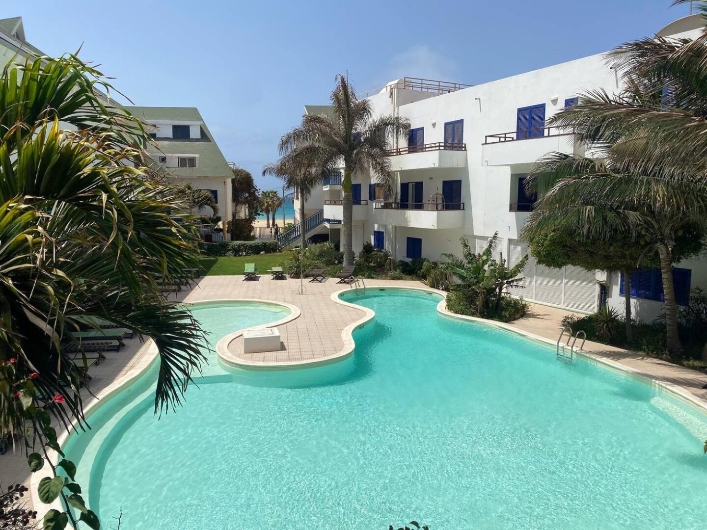 Leme Bedje Two Bedroom - By Bobbywashere Santa Maria Exterior photo