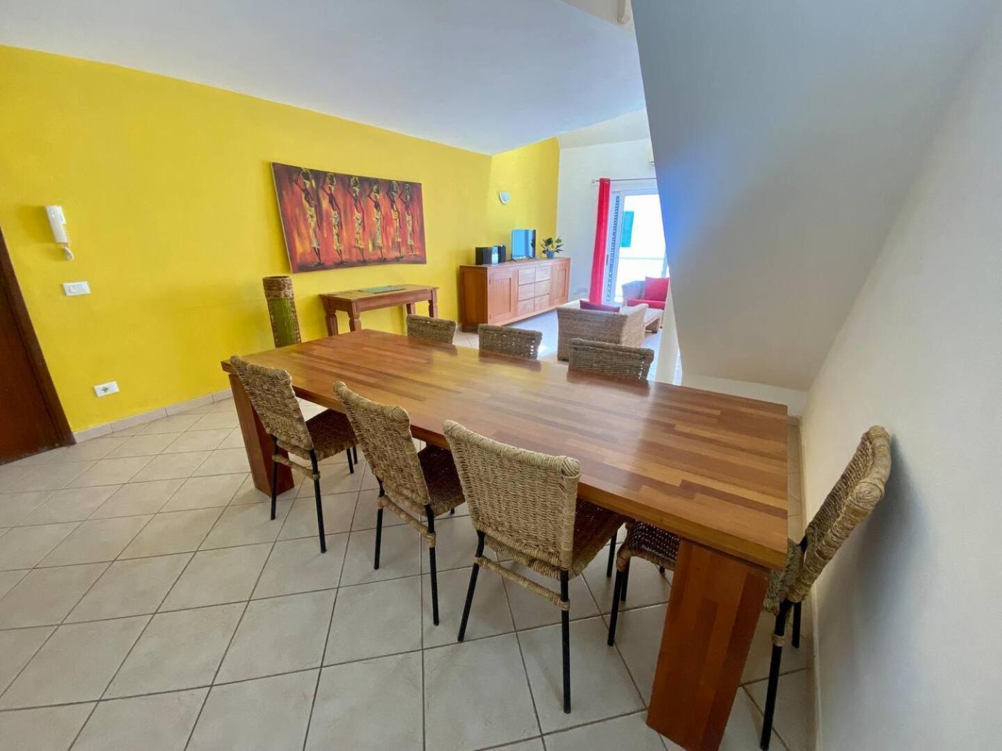 Leme Bedje Two Bedroom - By Bobbywashere Santa Maria Exterior photo
