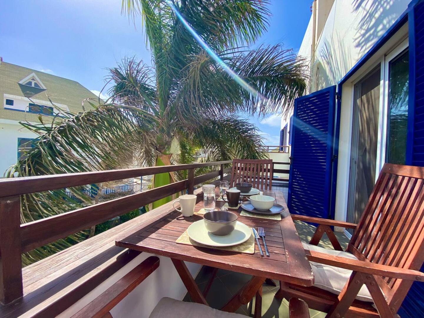 Leme Bedje Two Bedroom - By Bobbywashere Santa Maria Exterior photo